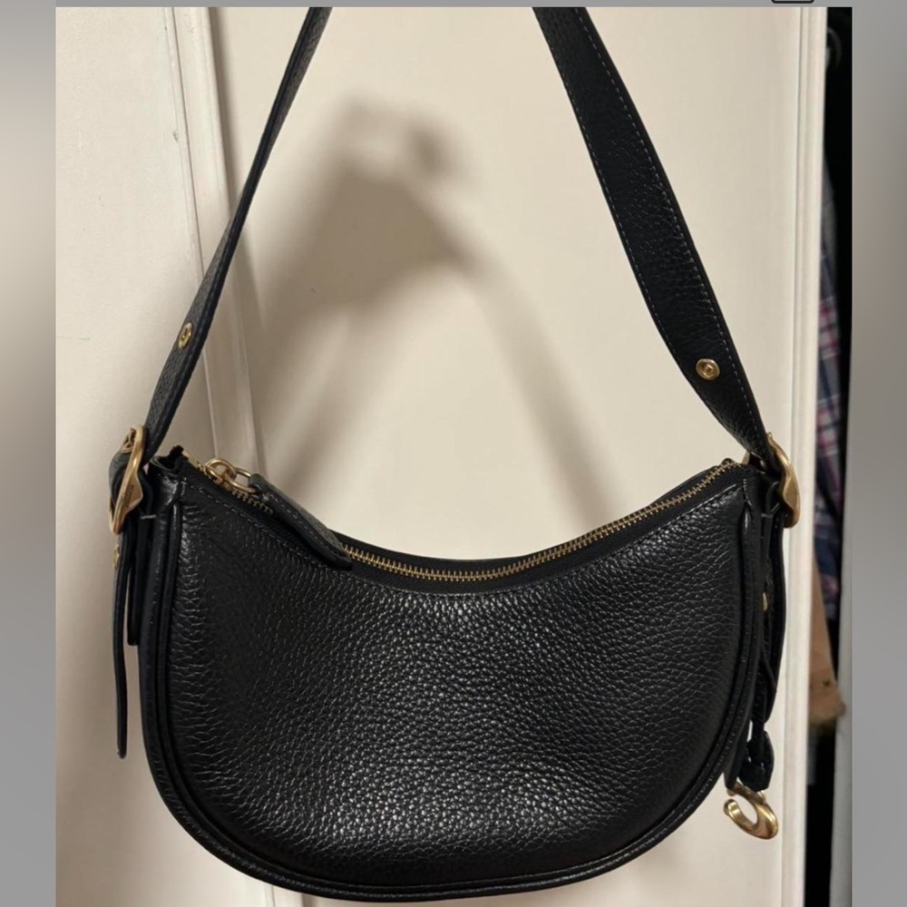 Black coach luna purse